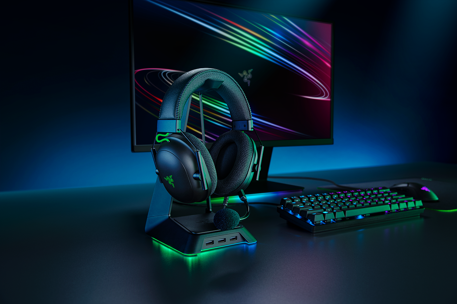 Esports THX Spatial Audio Žaidimų Ausinės Razer BlackShark V2 + USB garso plokštė, Juodos