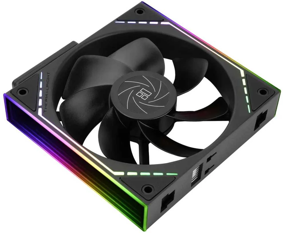 Thermalright TL-M12QR ventiliatorius su ARGB kampais