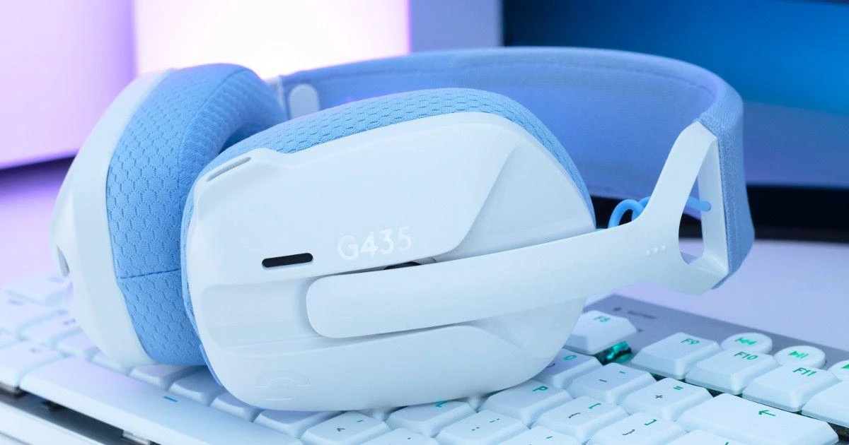 Žaidimų ausinės Logitech G435 Lightspeed, baltos/alyvų spalvos