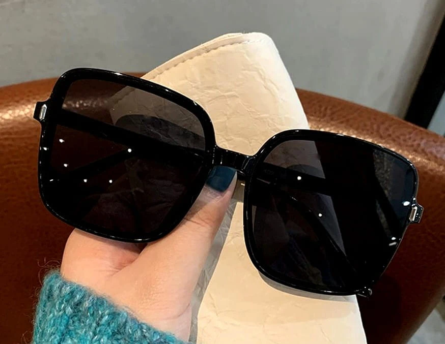 Akiniai nuo saulės moterims C22BLACK
