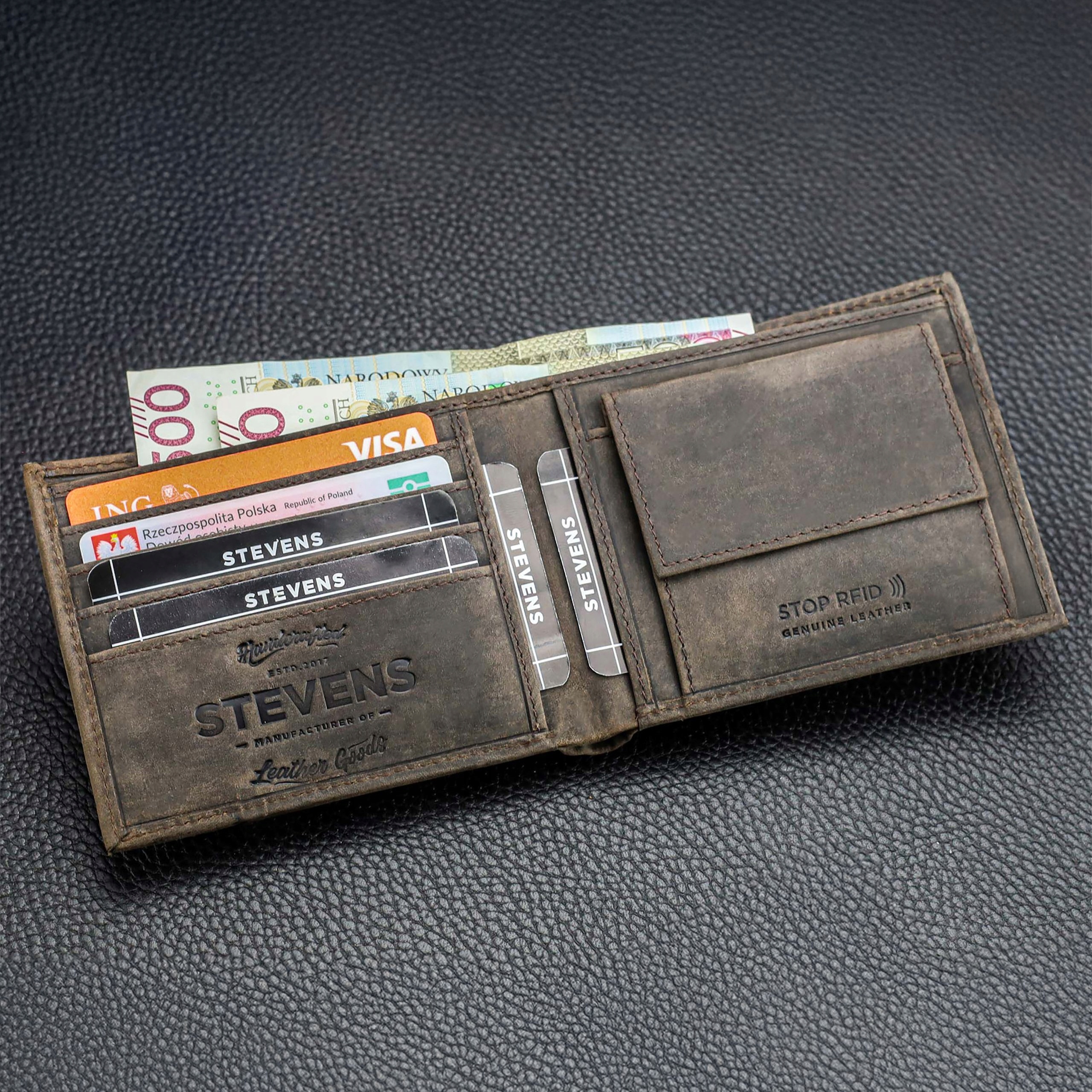 Vyriška odinė piniginė Stevens Slim, juoda CB-8824-R aprašymas - Prekės nuotrauka