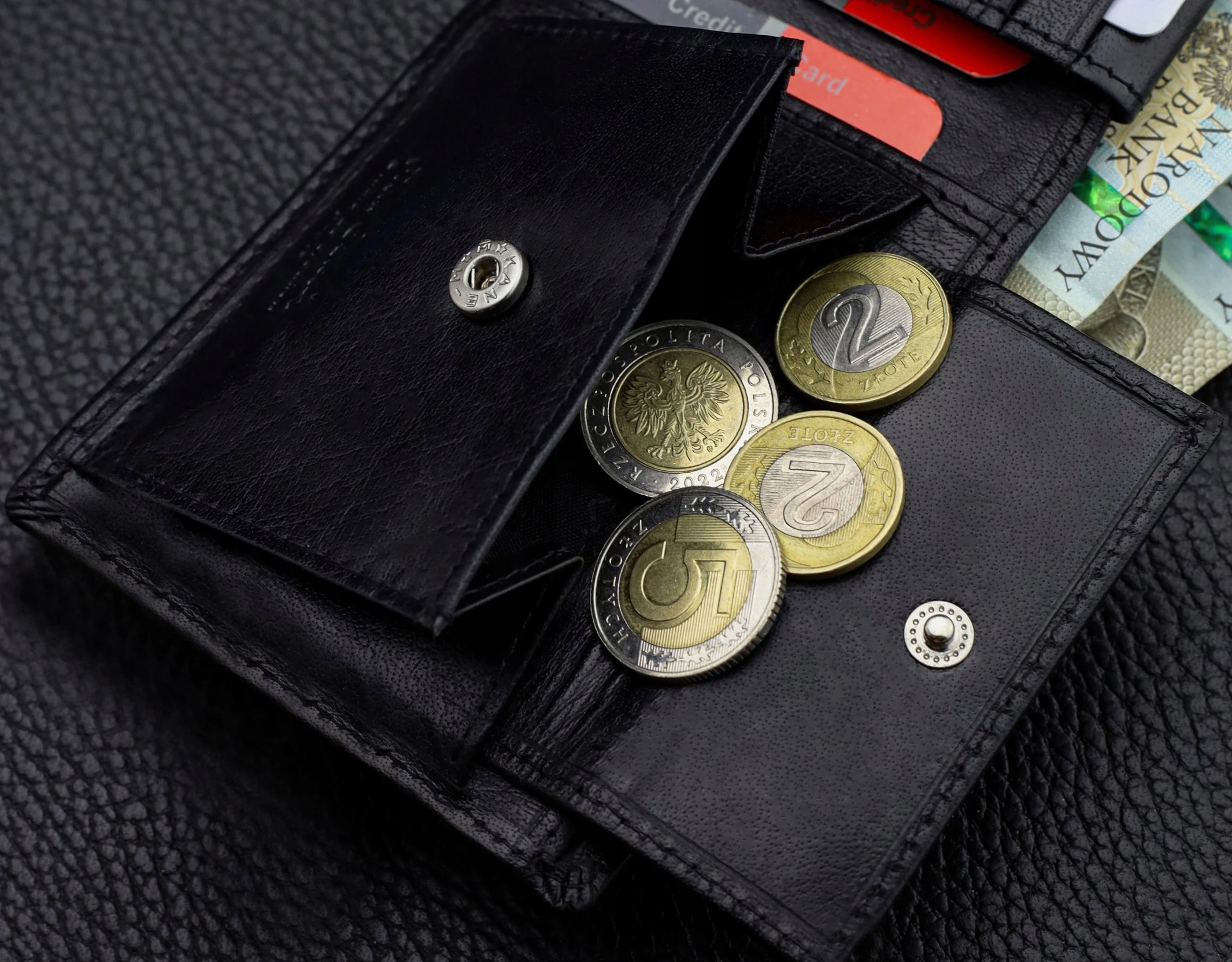 Vyriška piniginė Pierre Cardin, su RFID apsauga, juoda 5288206 aprašymas - Prekės nuotrauka
