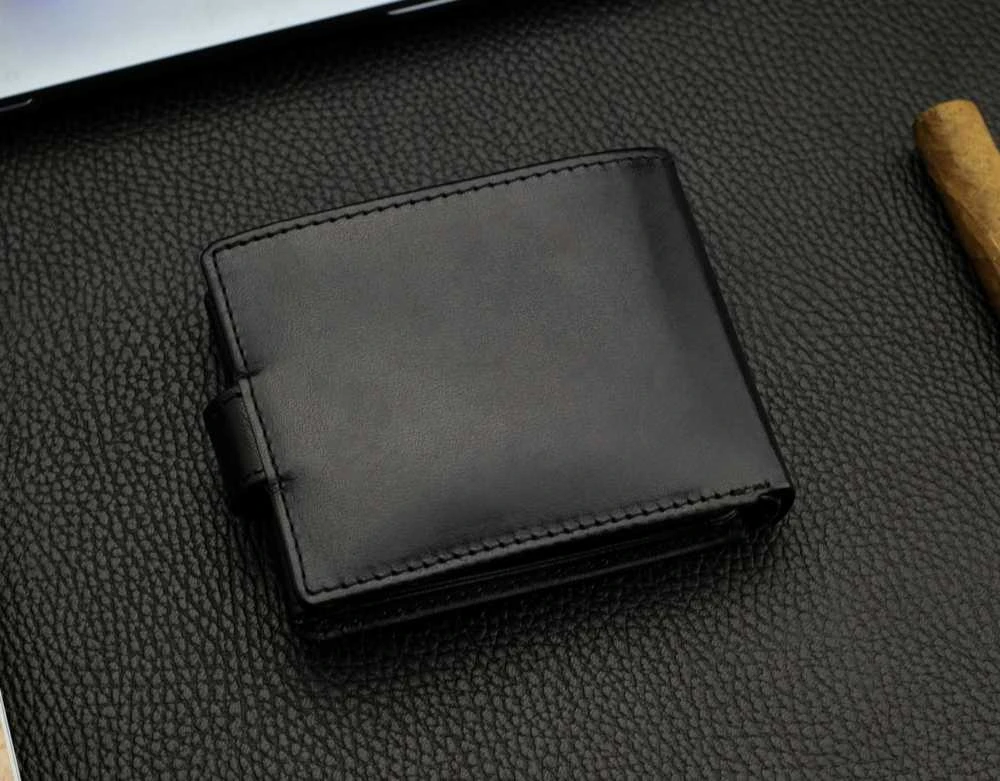 Dovanų rinkinys vyrams: odinė piniginė Pierre Cardin RFID ir diržas Stevens A323206
