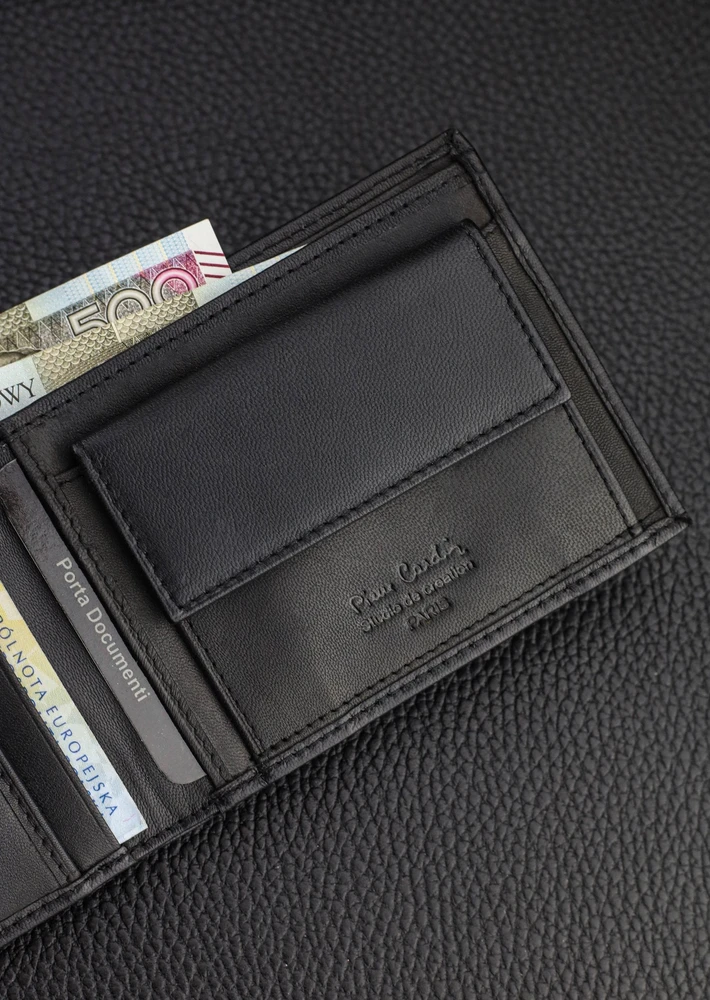 Dovanų rinkinys vyrams: odinė piniginė Pierre Cardin RFID, odinis diržas 75TILAK8806