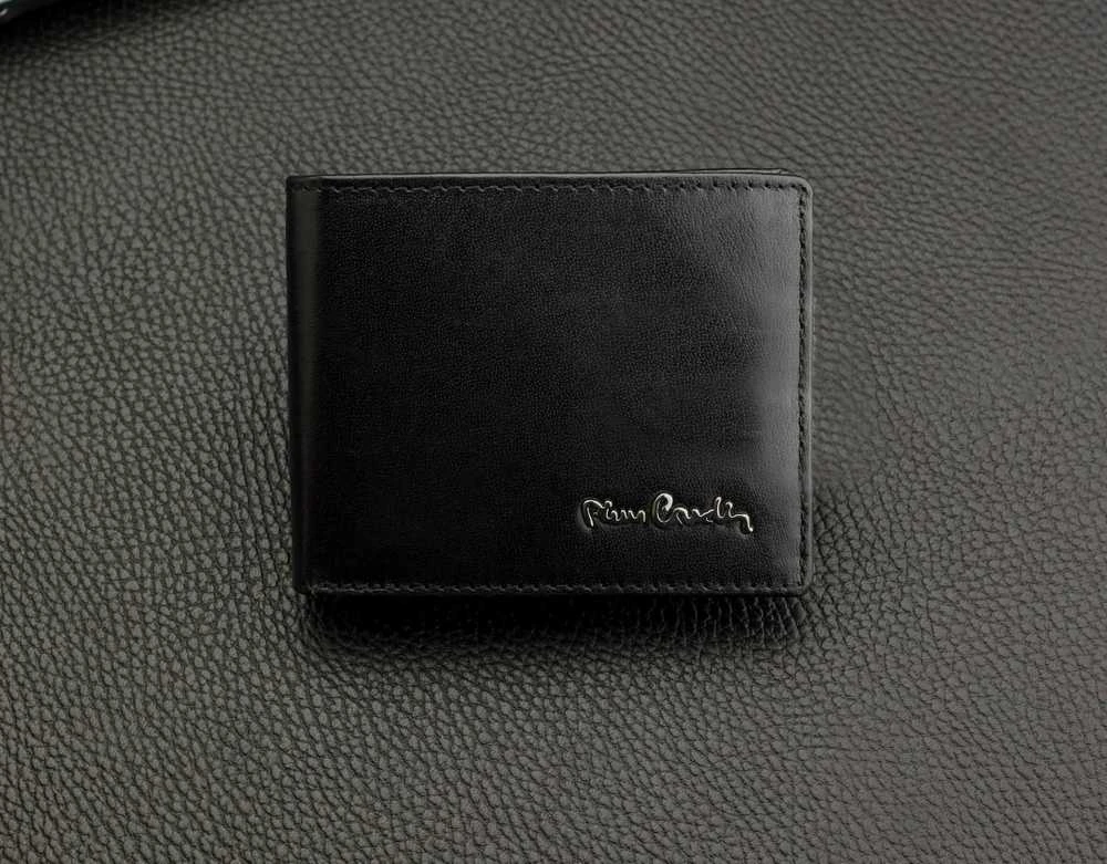 Dovanų rinkinys vyrams: odinė piniginė Pierre Cardin RFID ir diržas Stevens 323206