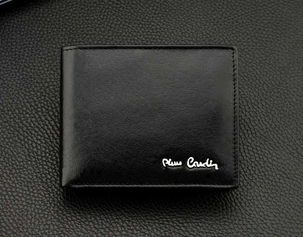 Dovanų rinkinys vyrams: odinė piniginė Pierre Cardin RFID ir diržas Stevens 423206