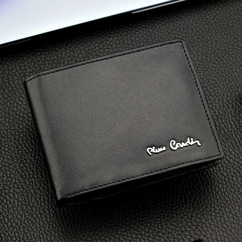 Dovanų rinkinys vyrams: odinė piniginė Pierre Cardin RFID ir diržas Stevens 423206