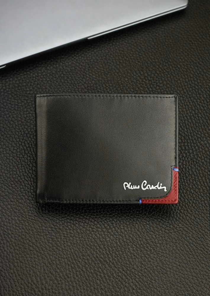 Dovanų rinkinys vyrams: odinė piniginė Pierre Cardin RFID, odinis diržas 75T8806BR