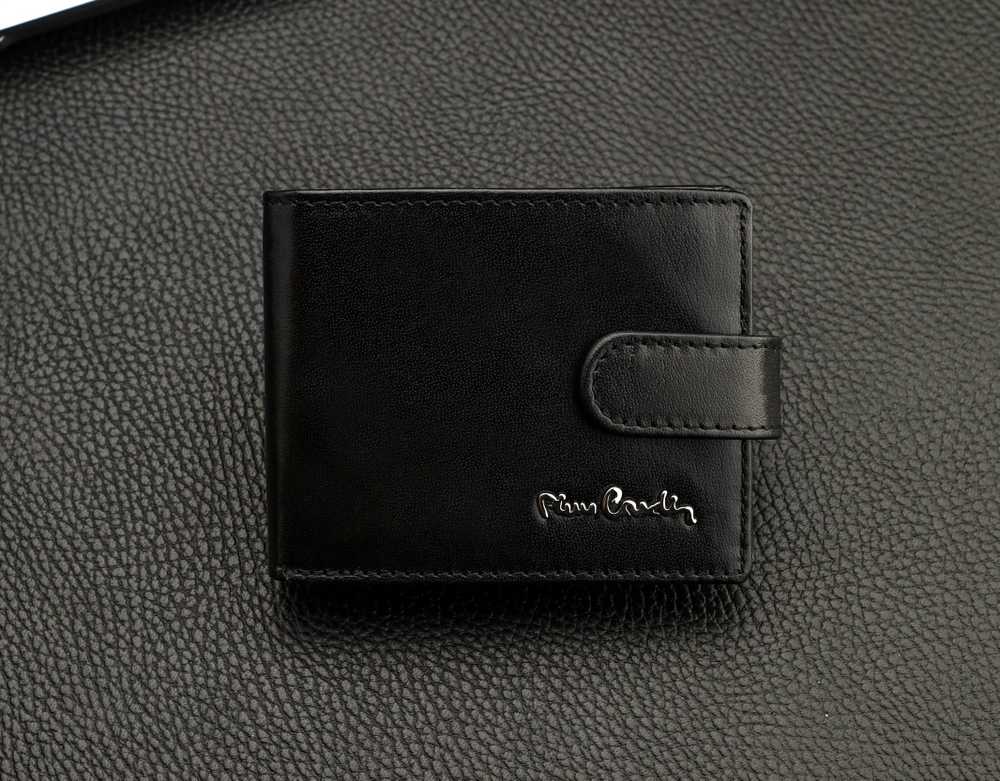 Dovanų rinkinys vyrams: odinė piniginė Pierre Cardin RFID ir diržas Stevens A423206