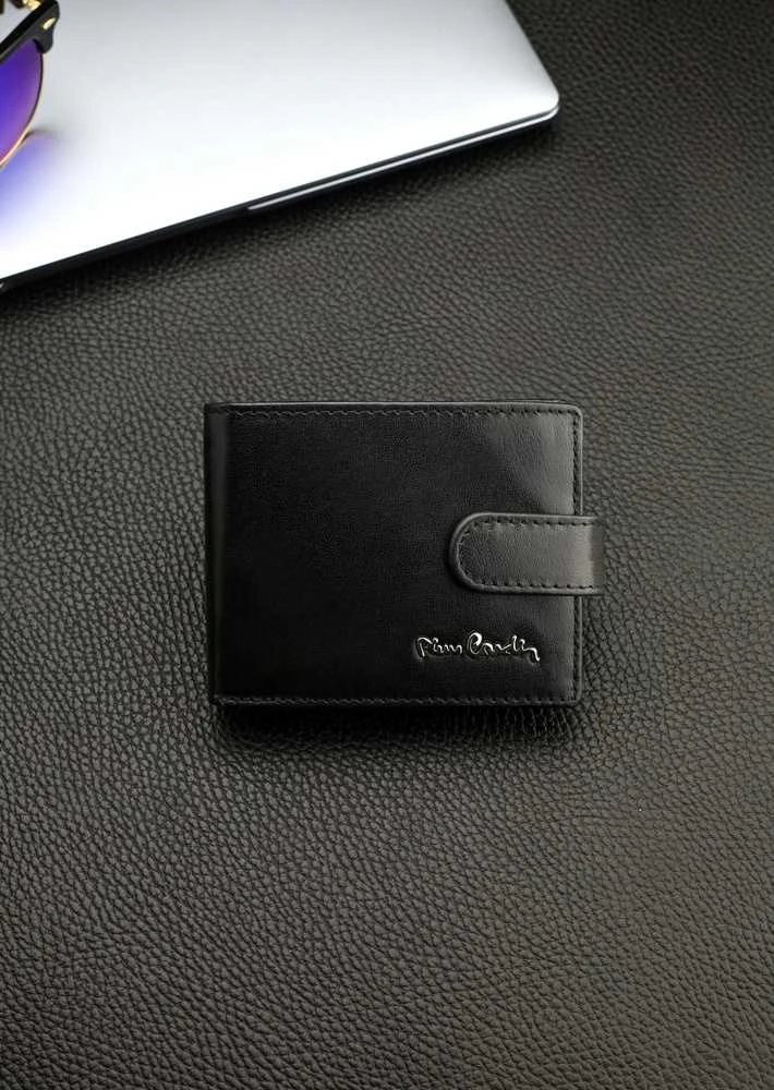 Dovanų rinkinys vyrams: odinė piniginė Pierre Cardin RFID ir diržas Stevens A323206