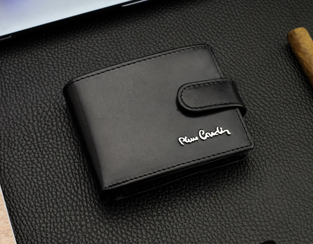 Dovanų rinkinys vyrams: odinė piniginė Pierre Cardin RFID ir diržas Stevens A6088206