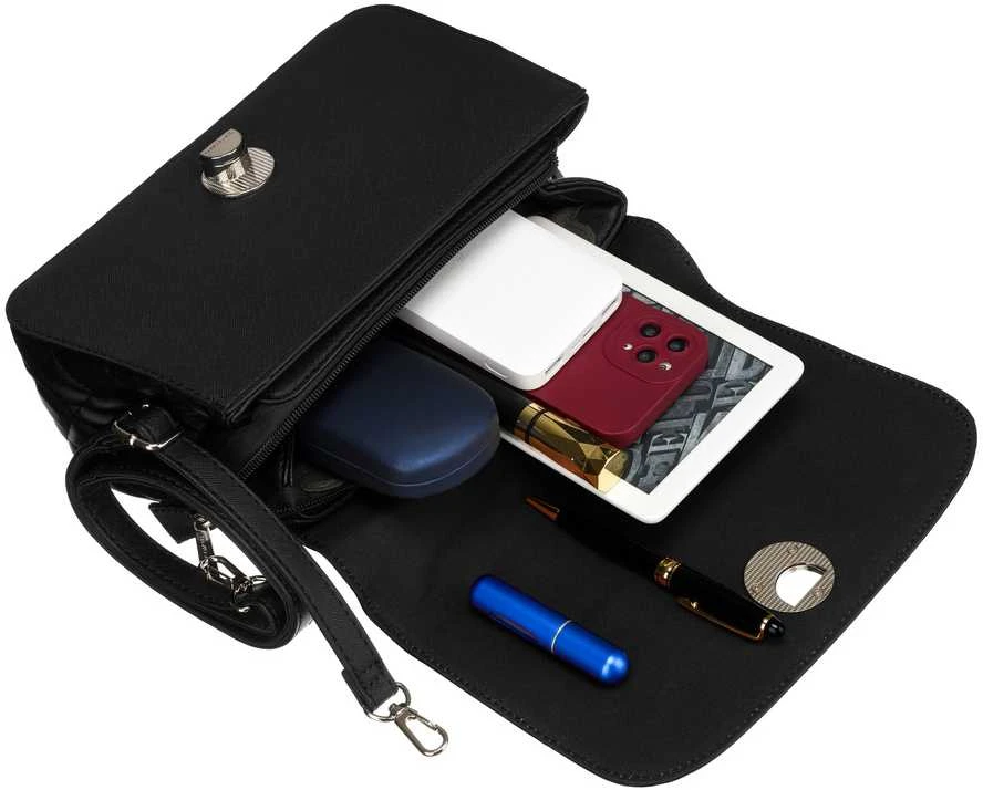 Elegantiška moteriška „David Jones“ juoda crossbody rankinė su dygsniuotais šonais