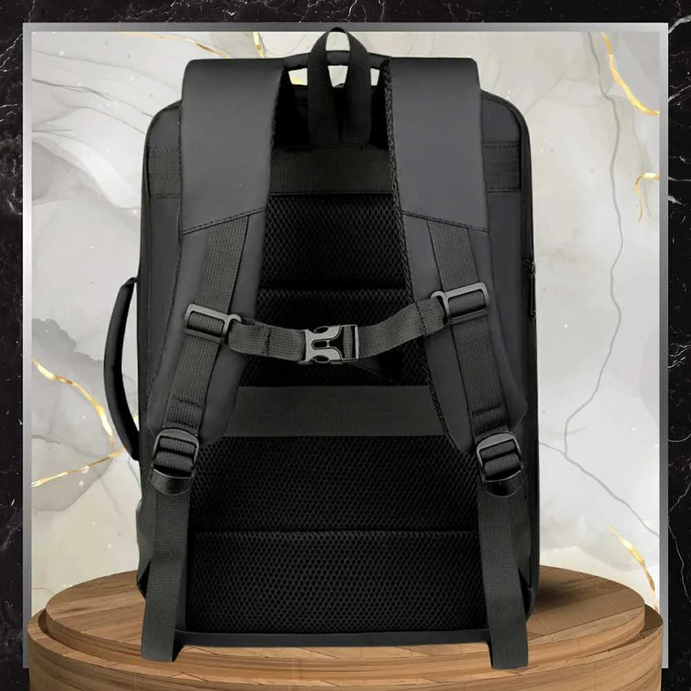 Kelioninė kuprinė, juoda, su USB jungtimi