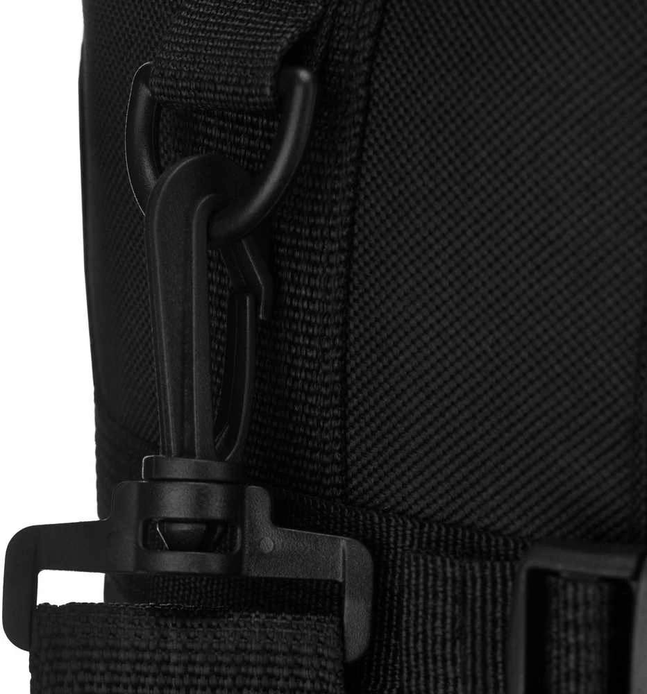 Kuprinė unisex Peterson, juoda K49