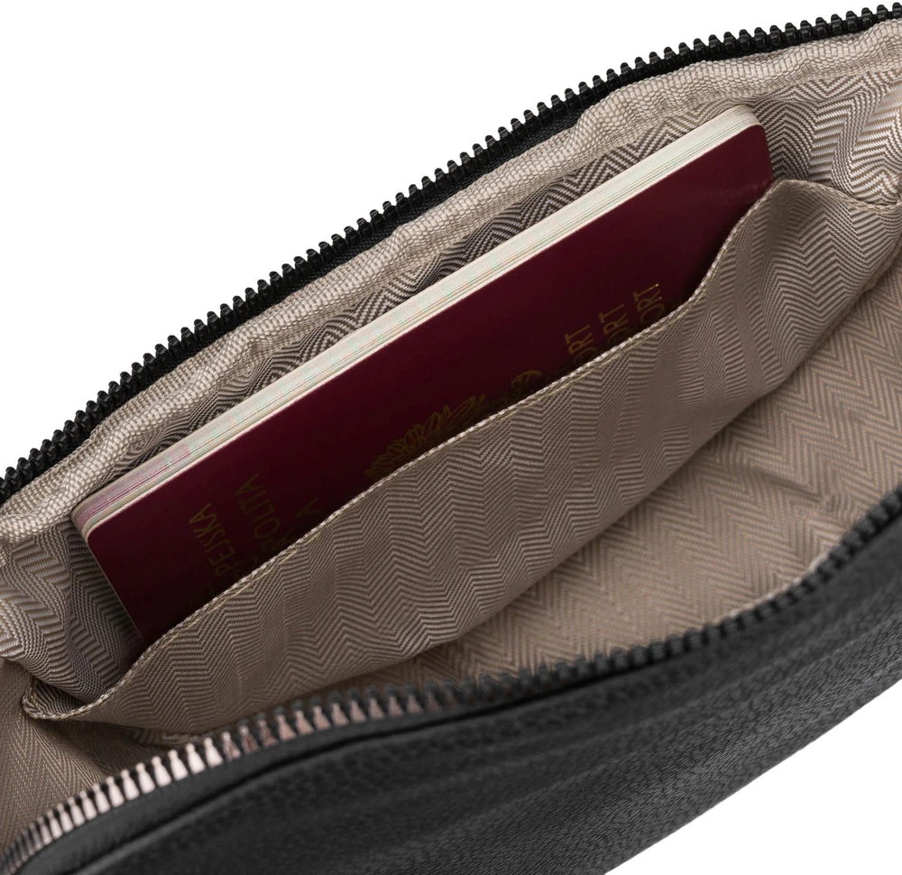 Moteriška juoda eko odos rankinė Peterson V83