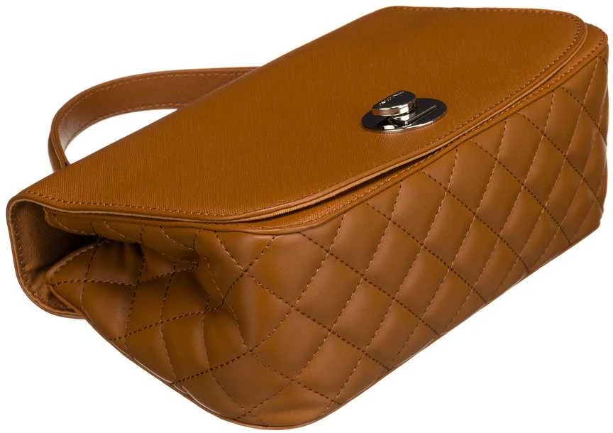 Moteriška karamelinės spalvos „David Jones“ crossbody rankinė su sidabro spalvos furnitūra