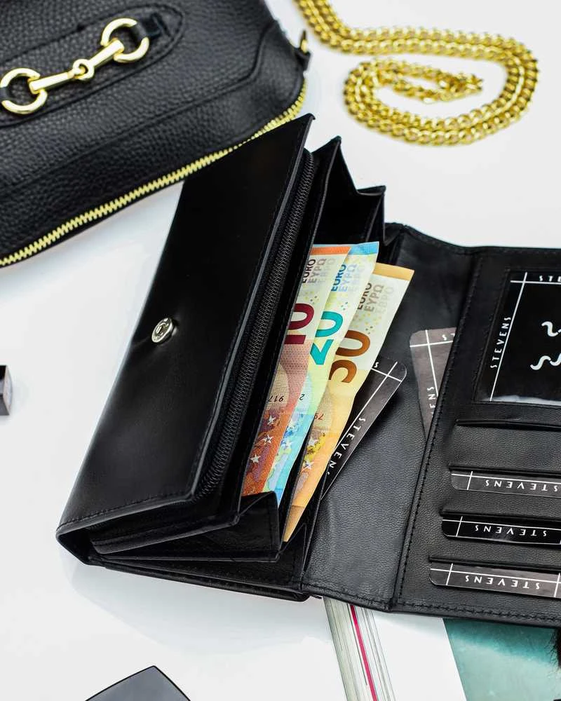 Moteriška odinė piniginė Stevens, juoda, RFID 210-R