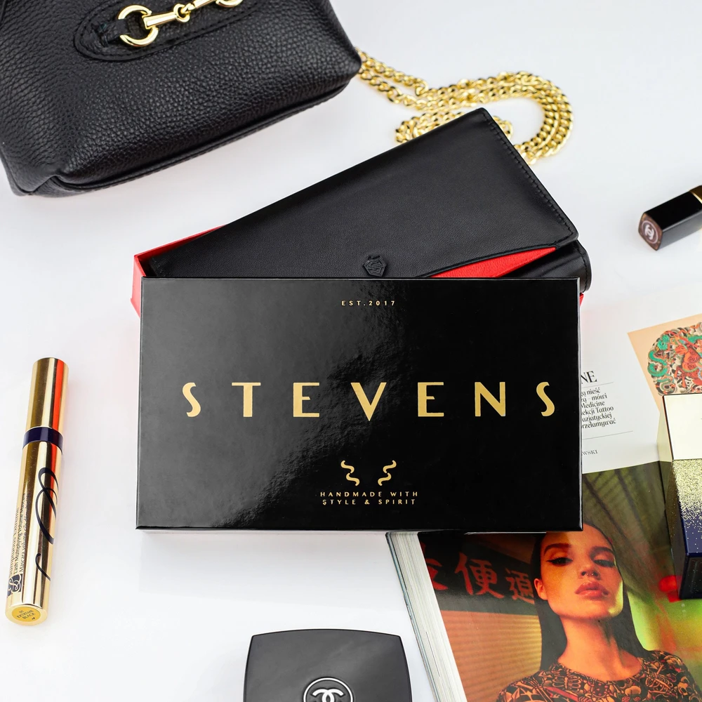 Moteriška odinė piniginė Stevens, juoda, RFID 210-R
