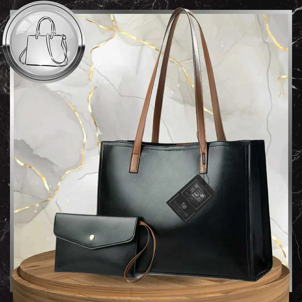 Moteriška rankinė BAD&BAGS, juoda lakuota oda
