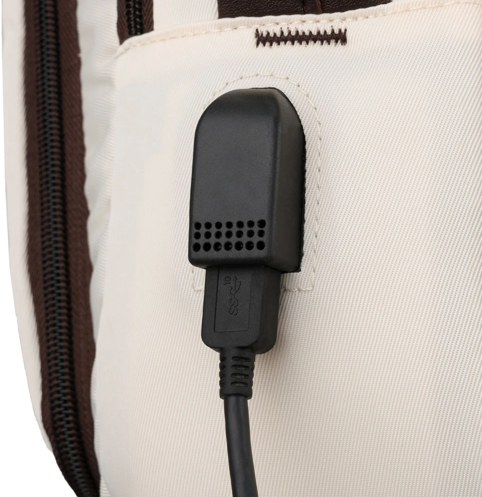 Smėlinė poliesterio kuprinė su USB Peterson M82