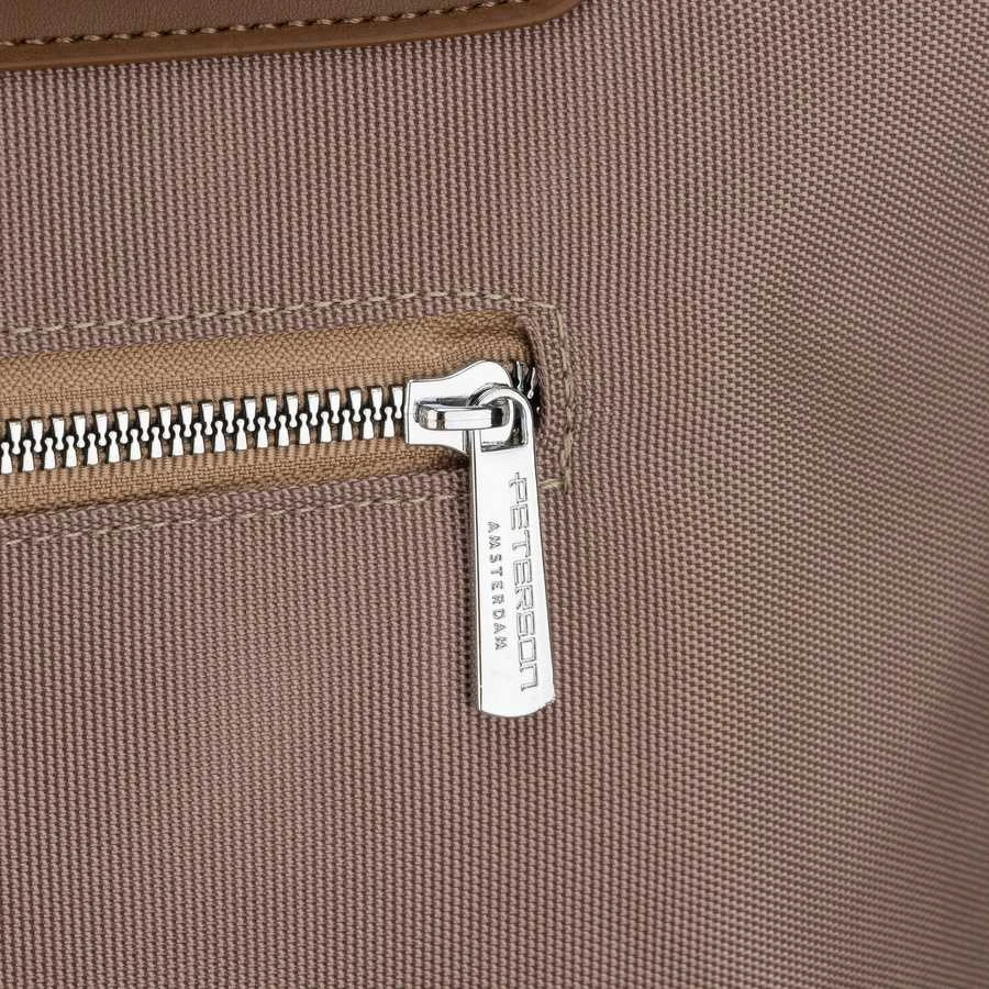 Smėlio spalvos moteriška „Peterson“ shopper rankinė su rankenomis ir nuimamu dirželiu, eko oda