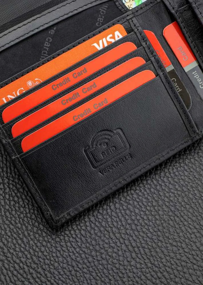 Vyriška odinė piniginė Pierre Cardin su RFID apsauga A5288506