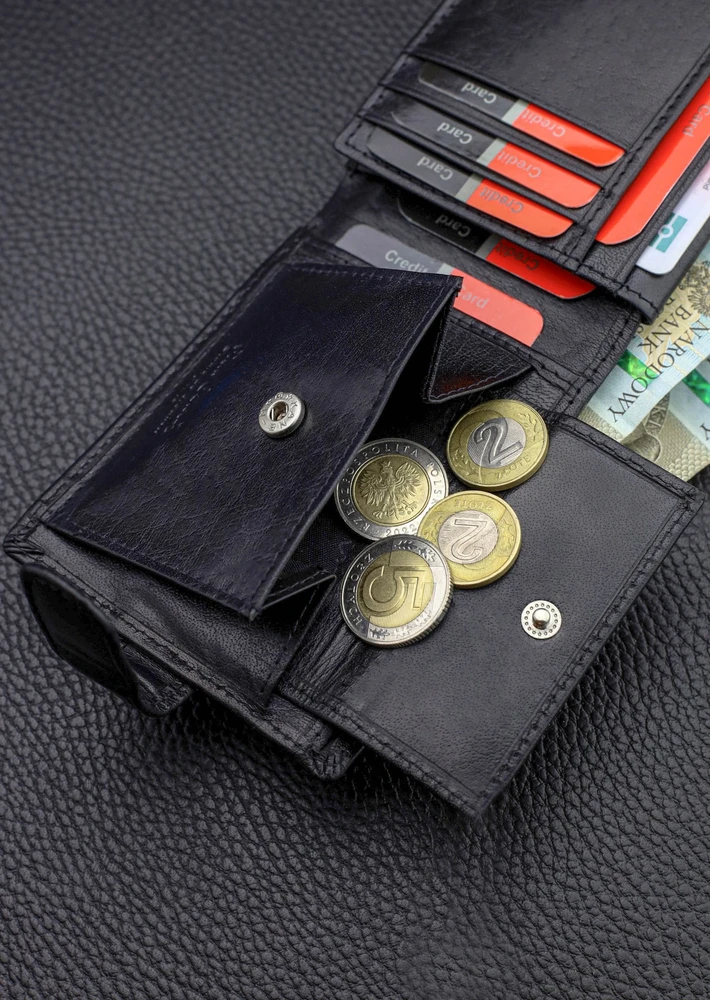 Vyriška odinė piniginė Pierre Cardin su RFID apsauga A5288506