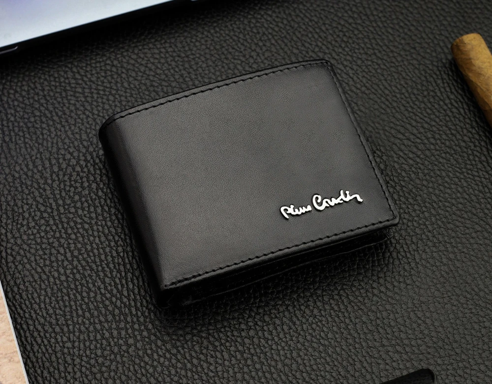 Vyriška odinė piniginė Pierre Cardin su RFID apsauga 323206