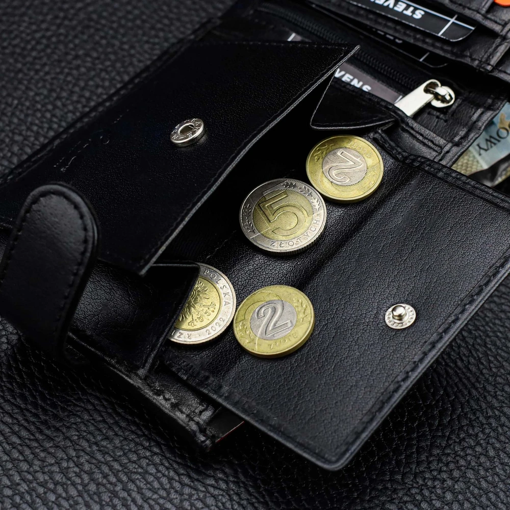Vyriška odinė piniginė STEVENS, juoda, su RFID apsauga 8888A-R