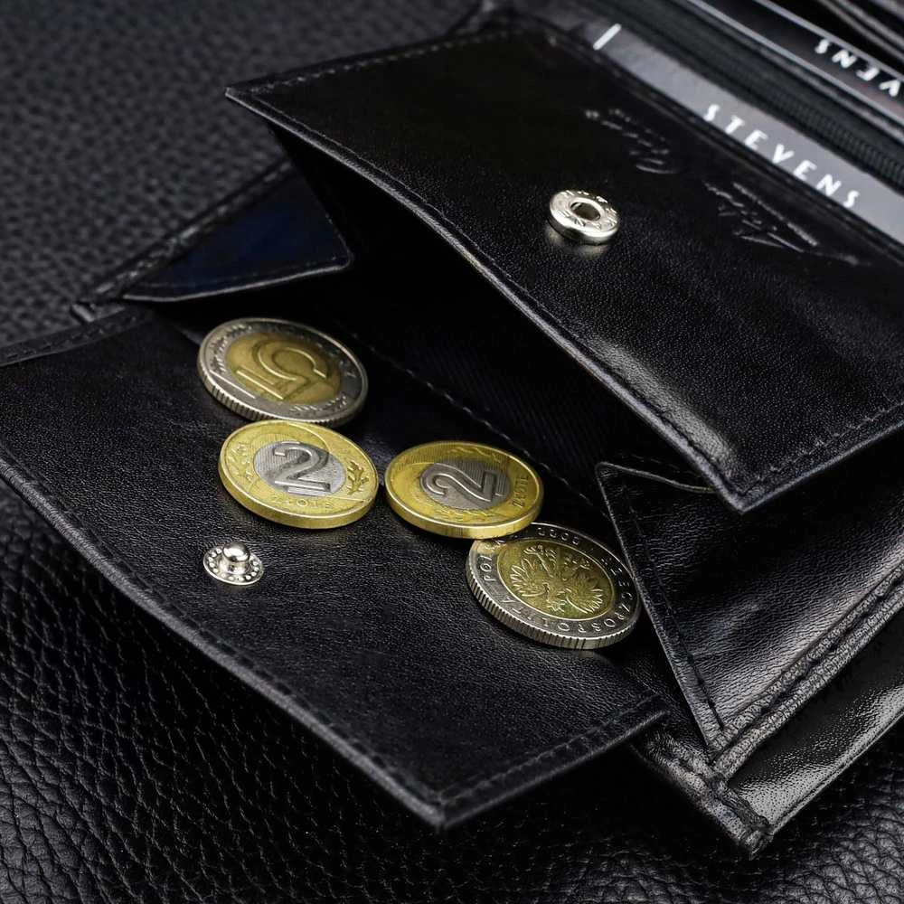 Vyriška odinė piniginė Stevens, juoda, su anglies pluošto danga ir RFID apsauga 02-326-R
