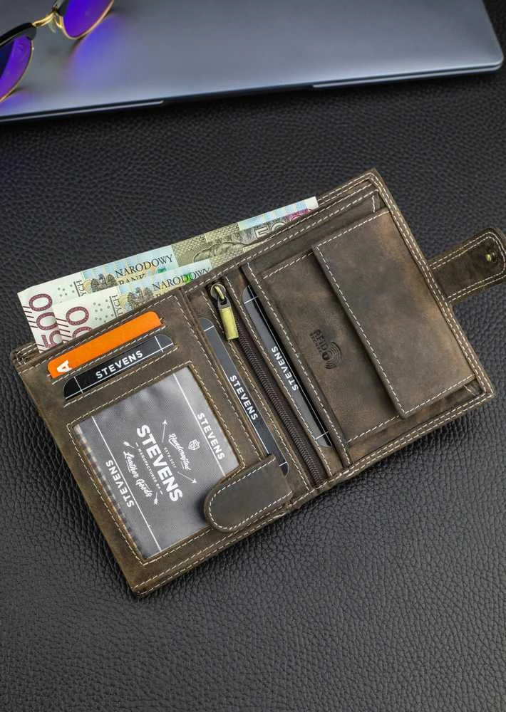 Vyriška odinė piniginė Stevens su RFID apsauga, rudos spalvos
