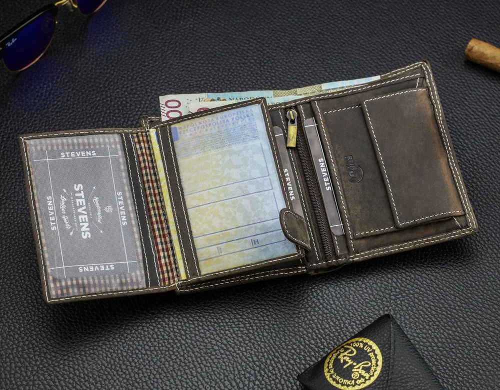 Vyriška odinė piniginė Stevens su RFID apsauga rudos spalvos