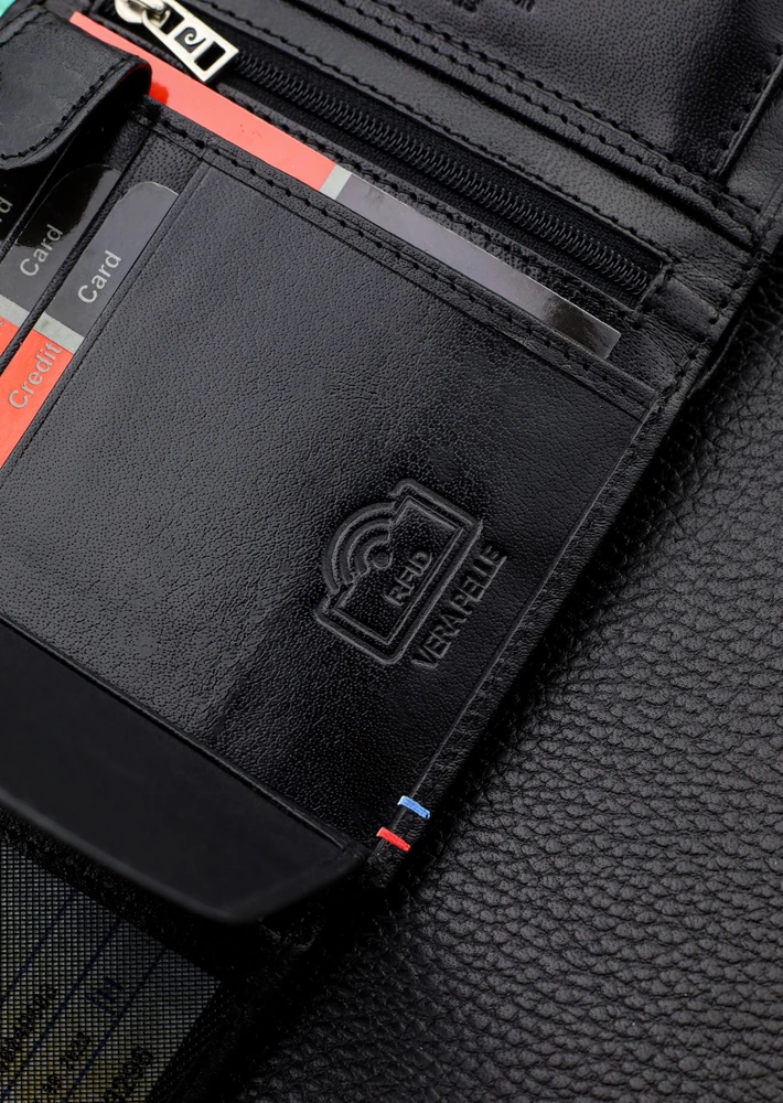 Vyriška piniginė Pierre Cardin, natūrali oda, RFID apsauga A623606