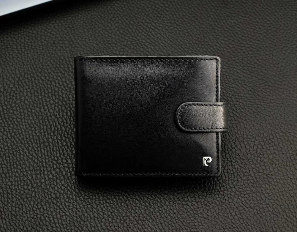 Vyriška piniginė Pierre Cardin, su RFID apsauga, juoda A5288306