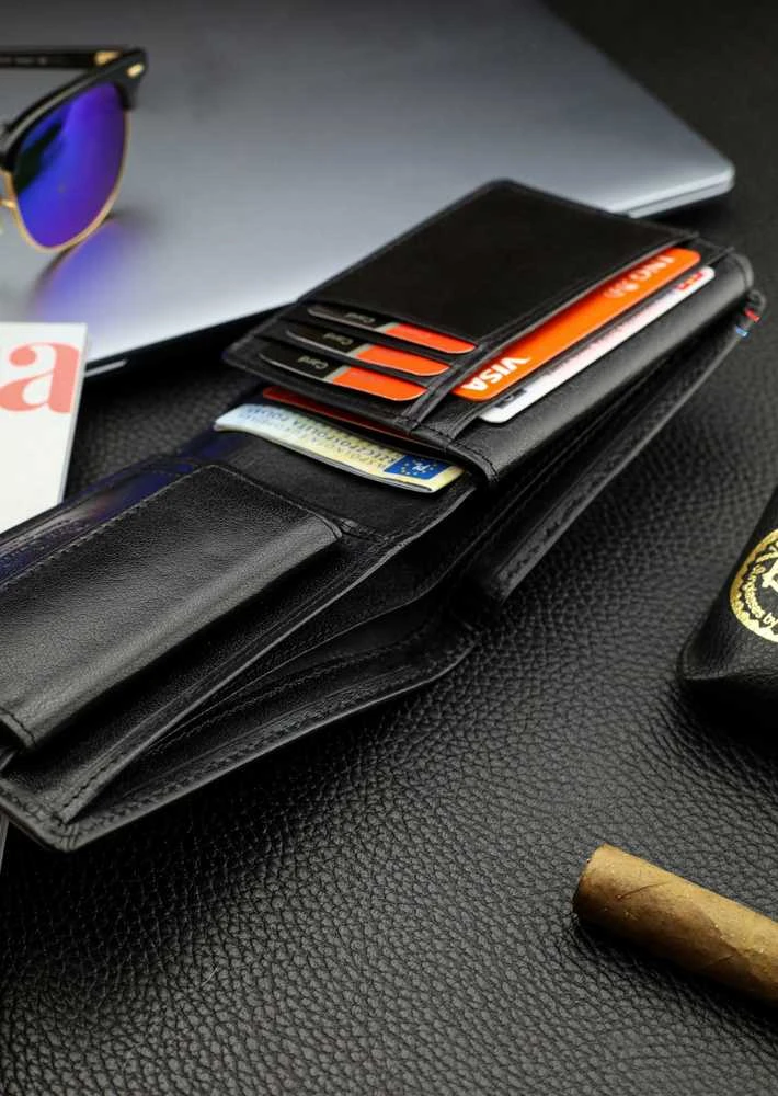 Vyriška piniginė Pierre Cardin, su RFID apsauga, odinė A6088606