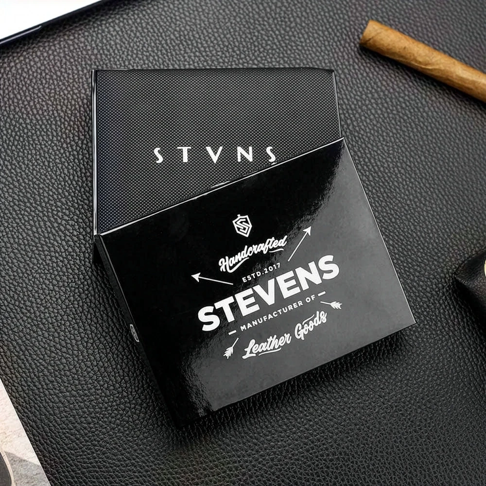 Vyriška piniginė Stevens su grandine, juoda