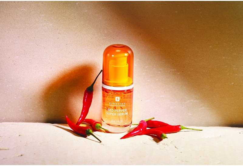 Erborian Raudona Pepper Super Serúm drėkinantis veido serumas 30ml