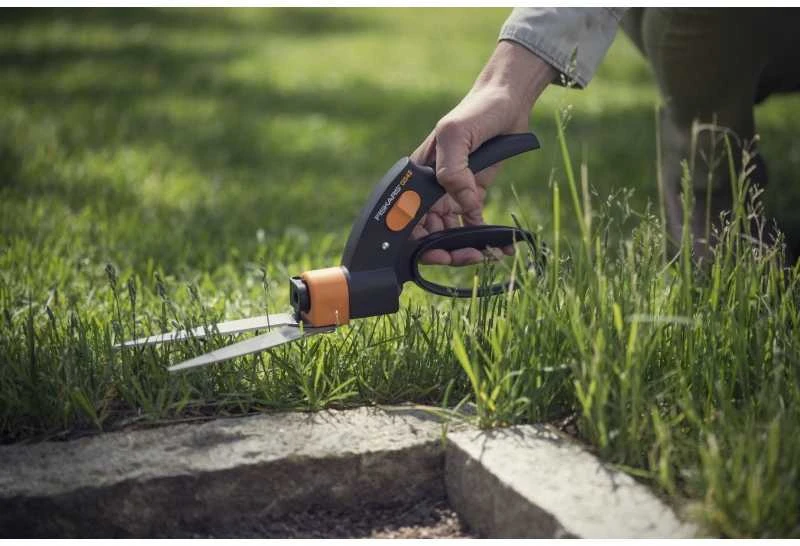 Fiskars žolės žirklės Servo-System GS42, 340 mm