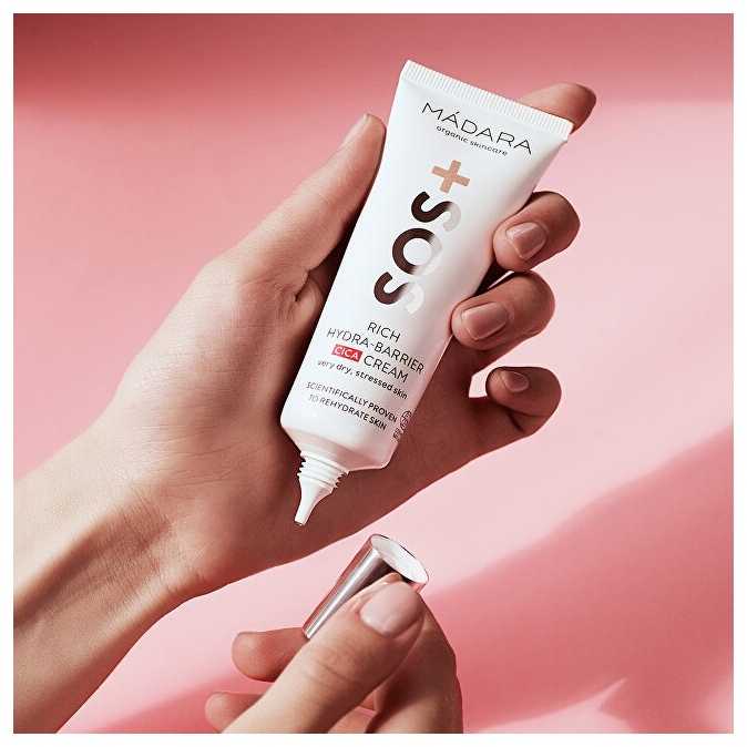 MADARA SOS RICH HYDRA-BARRIER CICA veido kremas, 40 ml