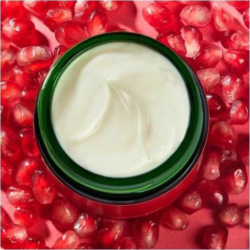 Weleda Pomegranate Firming Night Kreminis Night Skin Kreminis moterims, 40 ml