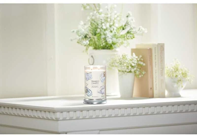 Yankee Candle Aromatinė žvakė Signature tumbler large Soft Blanket 567 g