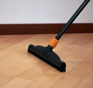 Igeax pramoninis grindų nubrauktuvas 45cm - su kotu