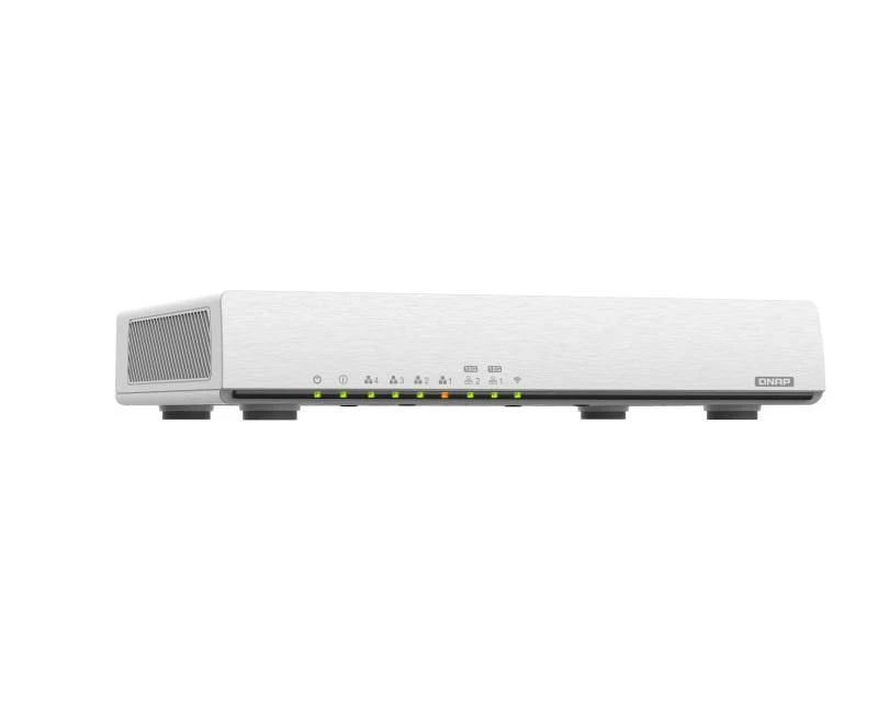 Šakotuvas Qnap Systems QNAP QHORA-301W Qhora 301W Dual 10G Wifi 6 AX3600 Ventiliatorius SD-WAN Maršrutizatorius