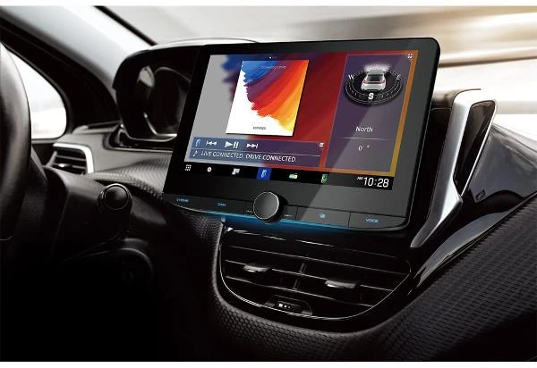 JVC KENWOOD DMX9720XDS instaliuotas automobilio prietaisų skydelyje