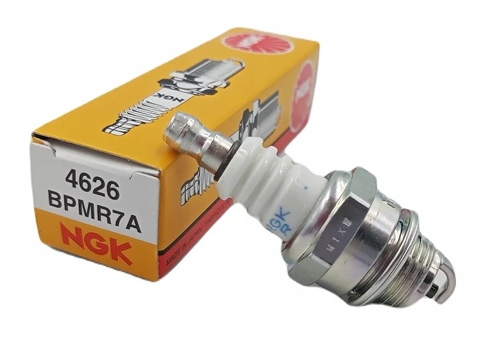 UŽDEGIMO ŽVAKĖ NGK BPMR7A PJŪKLUI IR TRIMERIUI