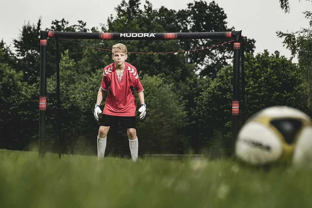 Hudora Pro Tect 300 futbolo vartai