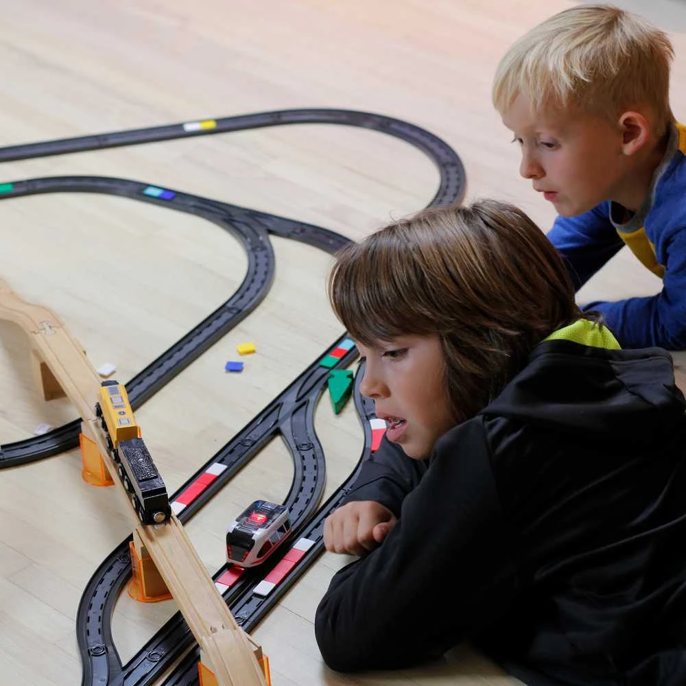Intelino Smart Train klasės rinkinys