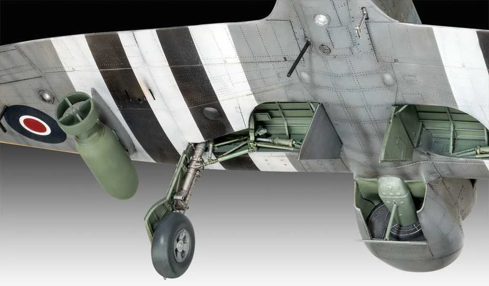Revell plastikinis modelis Hawker Tempest 1:32