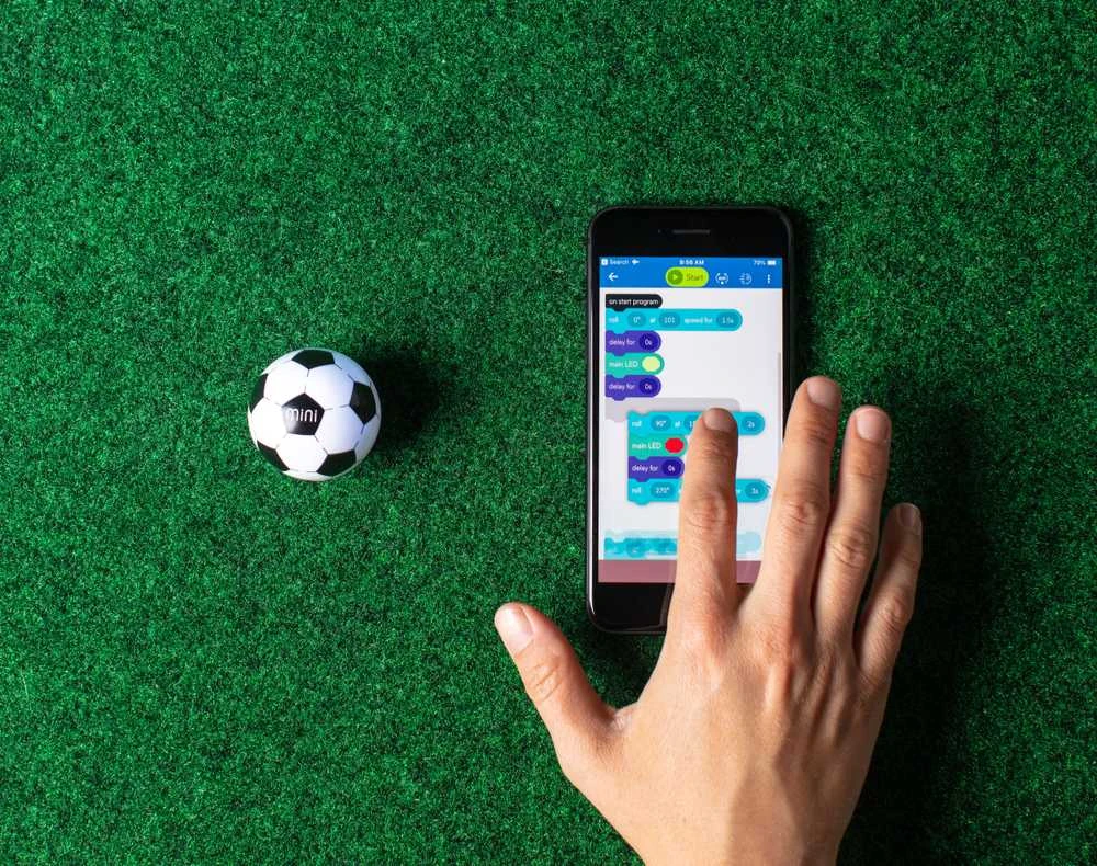 Sphero Mini Soccer | Football App-Enabled Robot M001SRW Baltas/ juodas