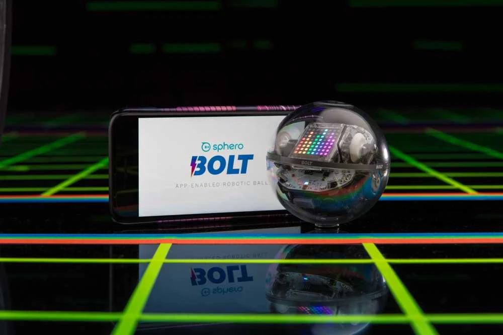 Sphero Smart žaislas Bolt Wi-Fi, Bluetooth, Sphero Bolt - išmanus žaislas išmokti koduoti žaidžiant., iOS ir Android, Baterijos garantija 6 mėn.